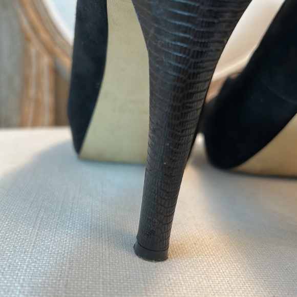NINE WEST Black Suede Platform Peep toe Stiletto High Heel Pump Size 9.5 - Picture 7 of 11